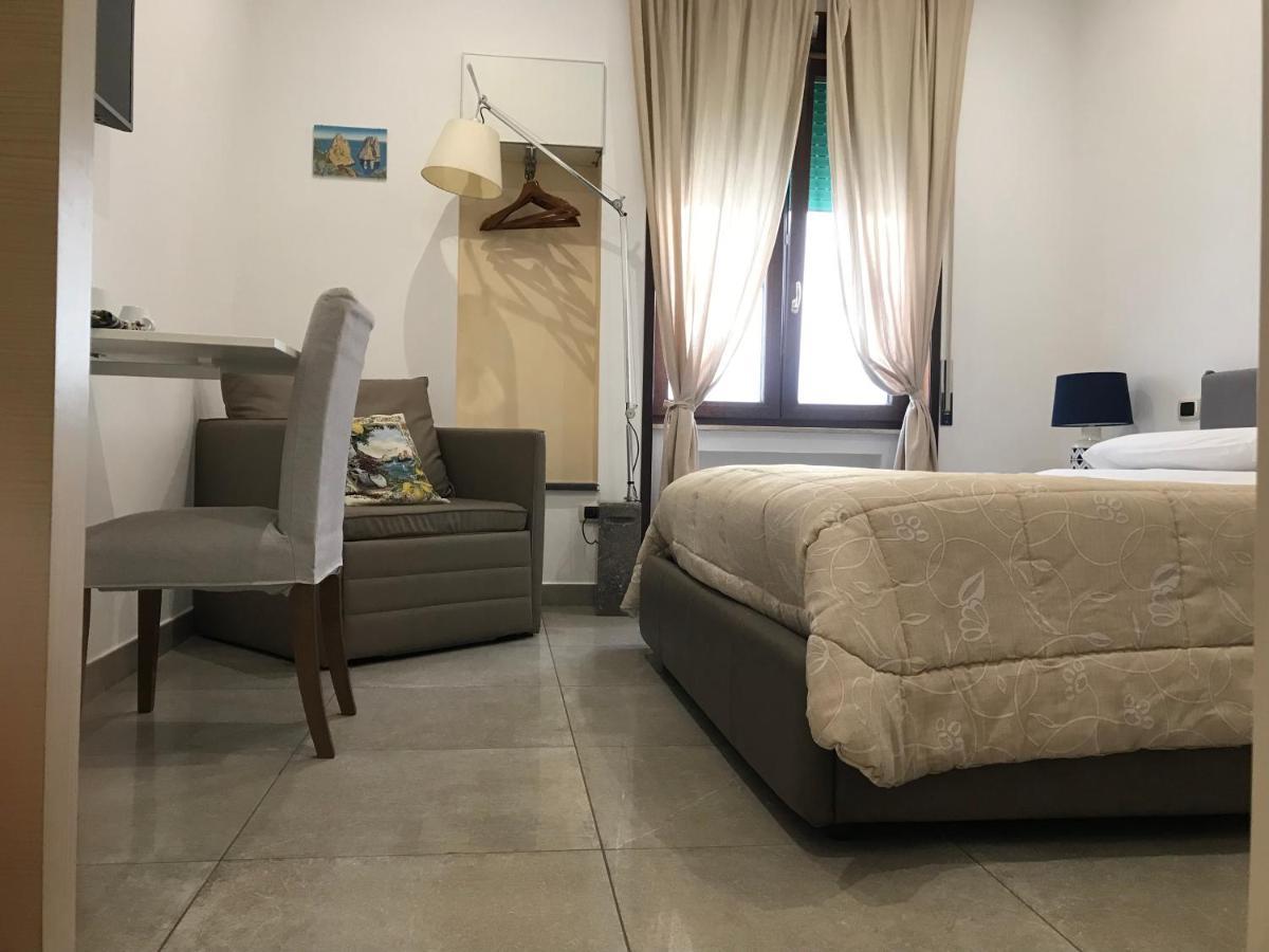 Prestige Bed & Breakfast Наполи Екстериор снимка