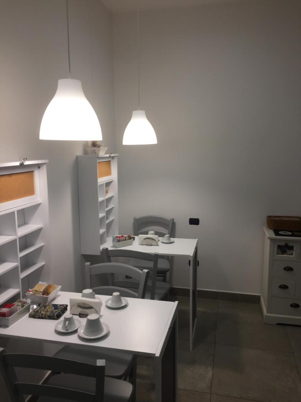 Prestige Bed & Breakfast Наполи Екстериор снимка