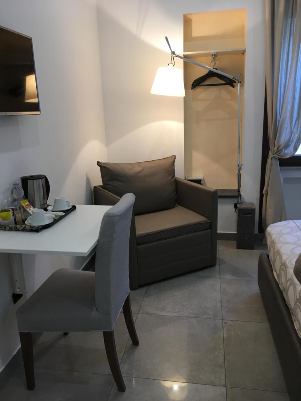Prestige Bed & Breakfast Наполи Екстериор снимка